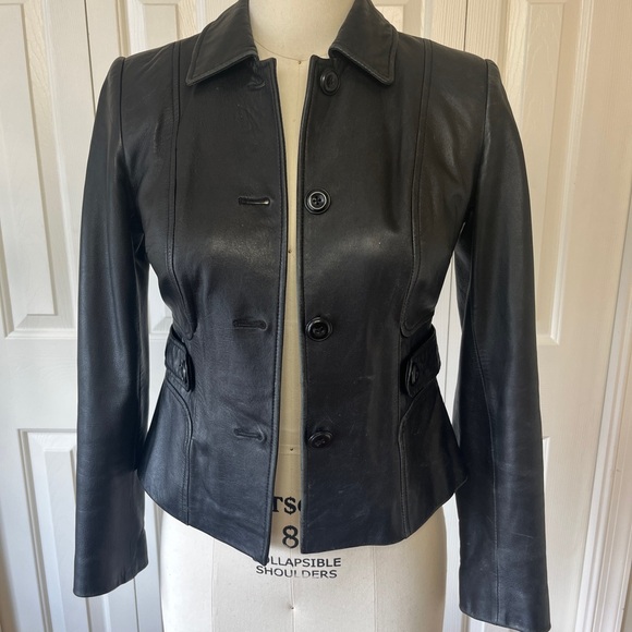 Women's Genuine Leather Jacket Size 0 Petite - Picture 1 of 4
